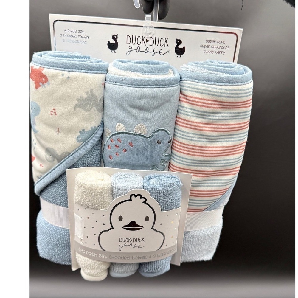 Duck Duck Goose Baby 6 Piece Bath Set Hooded Towels Washcloths Blue Dinosaur